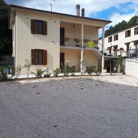 La Casa Dei Nonni Hotel Torre Orsina Kültér fotó