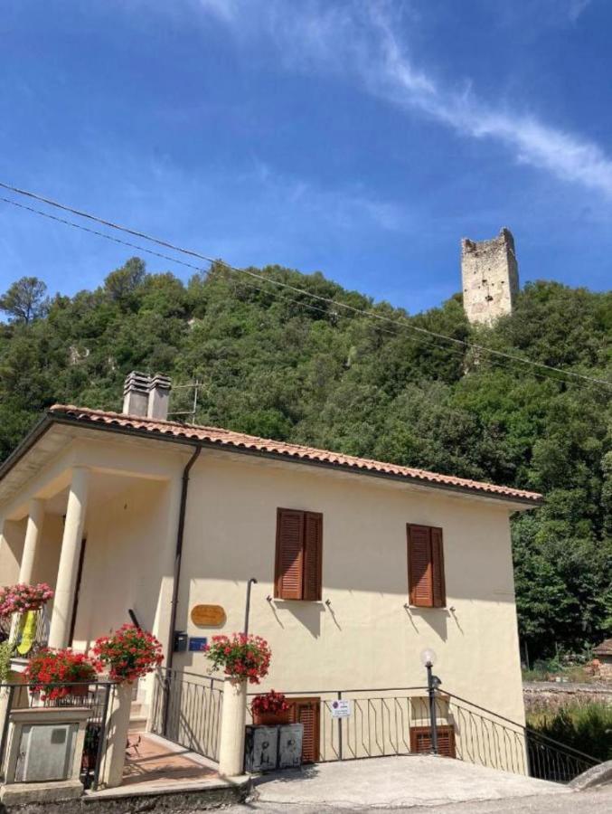 La Casa Dei Nonni Hotel Torre Orsina Kültér fotó
