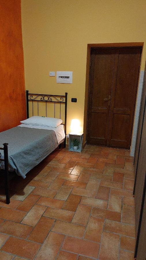 La Casa Dei Nonni Hotel Torre Orsina Kültér fotó