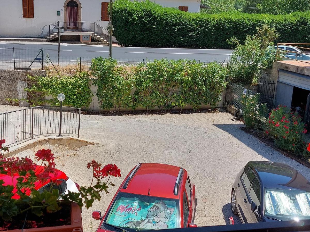 La Casa Dei Nonni Hotel Torre Orsina Kültér fotó