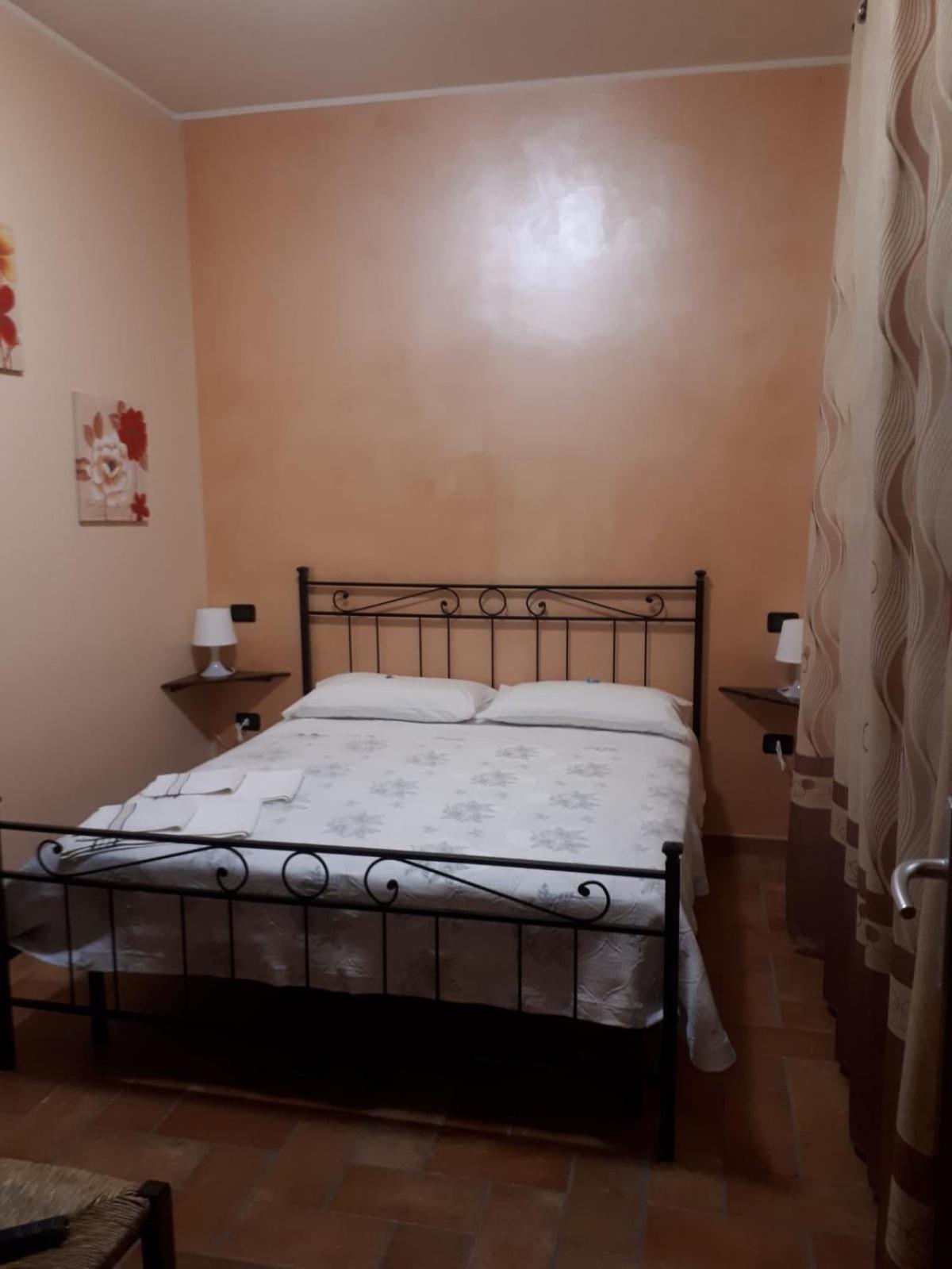 La Casa Dei Nonni Hotel Torre Orsina Kültér fotó